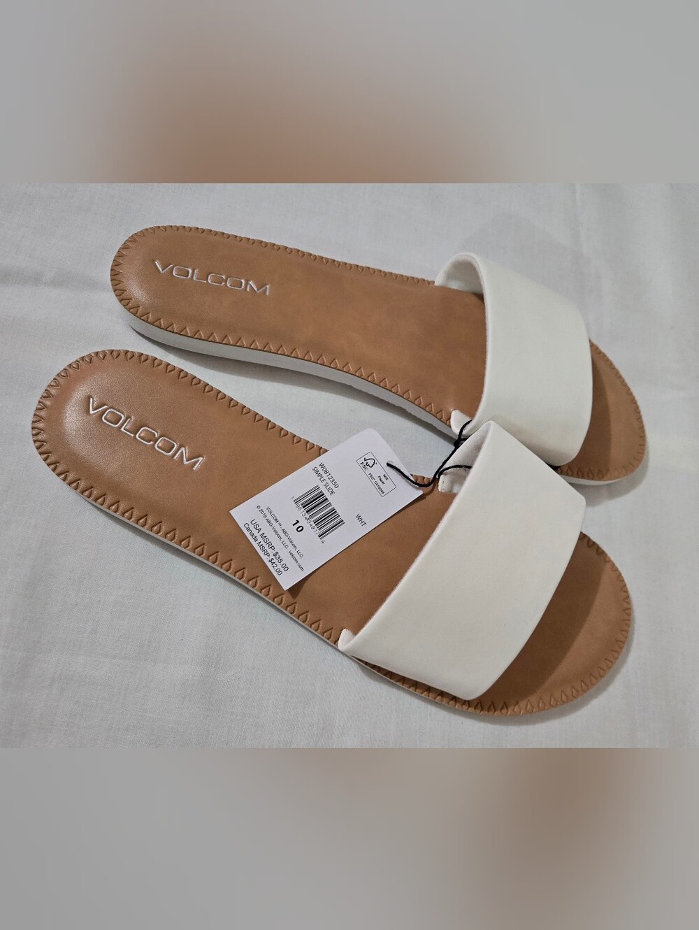 NWT - Volcom Women’s White Slide Sandals
